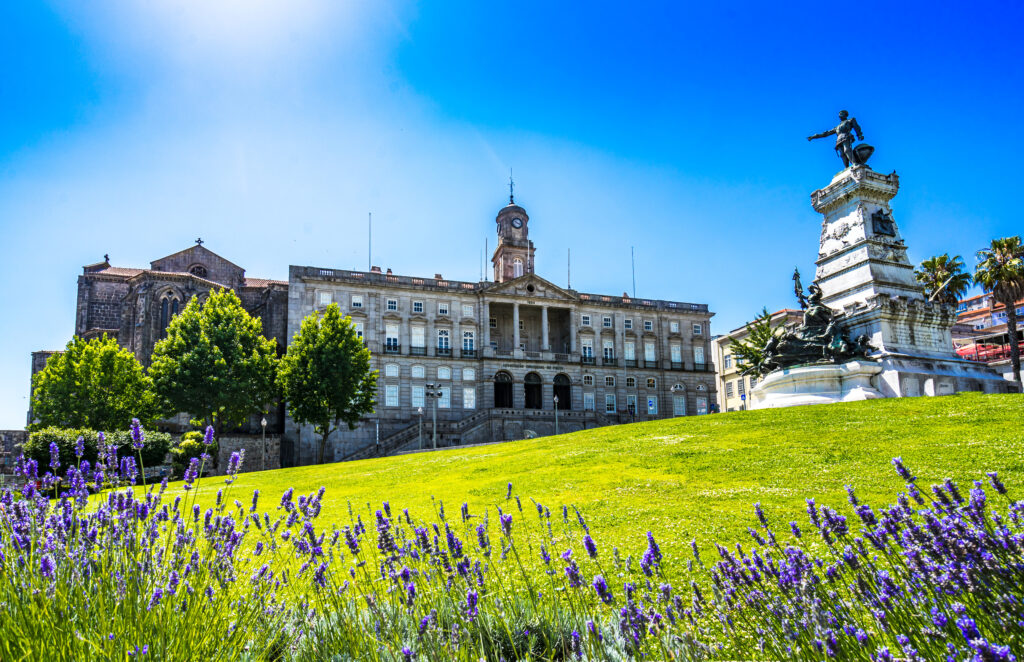 Palácio da Bolsa-Famous Landmarks in Portugal